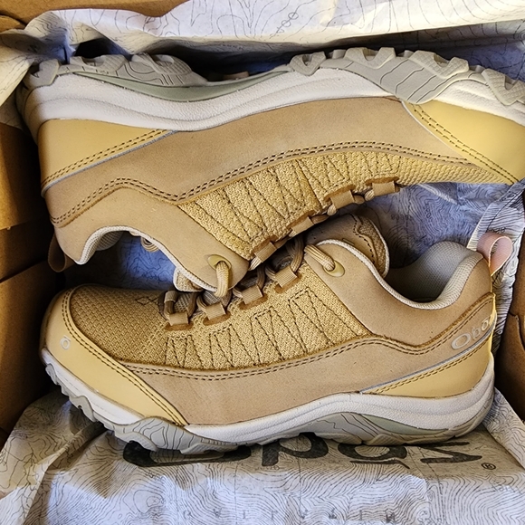 Ousel Low, Acorn,  NIB,  $130 - Picture 2 of 15